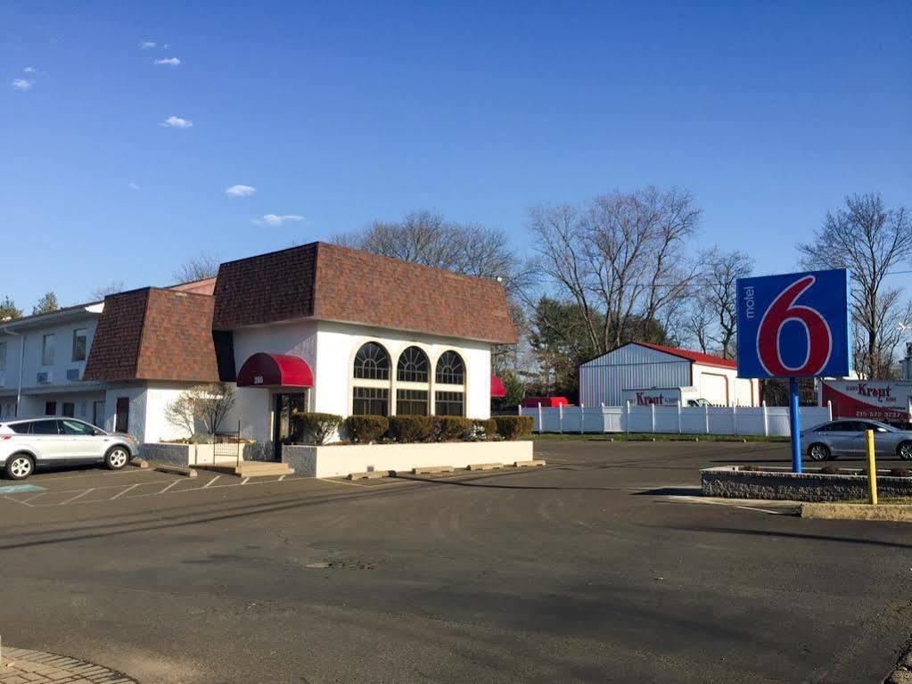 Motel 6-Warminster, Pa Exterior photo